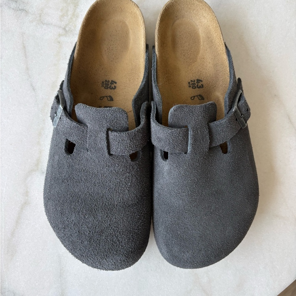 Birkenstock Men's Boston Suede Clogs in Charcoal